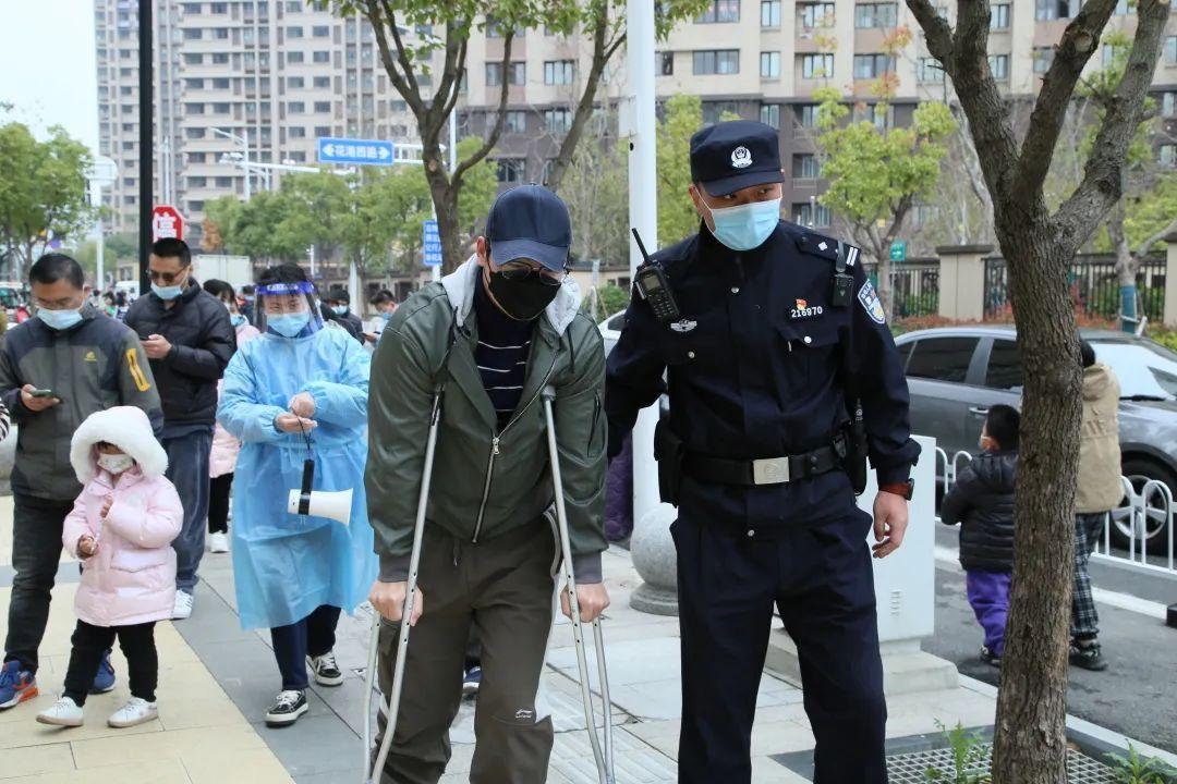 江苏科技兴警江苏科技兴警，引领科技创新，筑牢安全防线